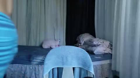 take me  to your place online show from 04/09/26, 06:19