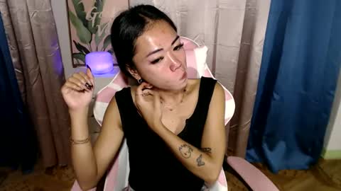 Snapshot of urfantacyjamaica chatting on 02/04/25, 03:36 ayumi reacher online show from 02/04/25, 03:36