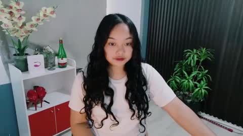 Scarlet online show from 02/04/26, 02:39