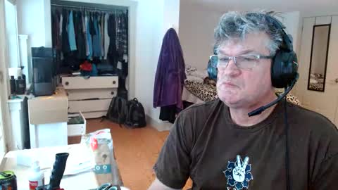 Snapshot of urfavteach50 chatting on 12/11/24, 02:44 Gregor online show from 12/11/24, 02:44