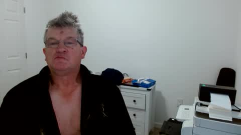 Snapshot of urfavteach50 chatting on 11/27/25, 11:56 Gregor online show from 11/27/25, 11:56