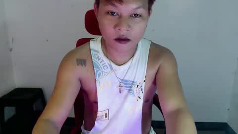 Snapshot of urfeet_jest chatting on 06/03/26, 08:06 jess online show from 06/03/26, 08:06