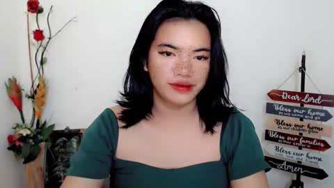 Snapshot of urfuck_slut_toy chatting on 11/09/25, 07:12 SLUT MAXINE online show from 11/09/25, 07:12