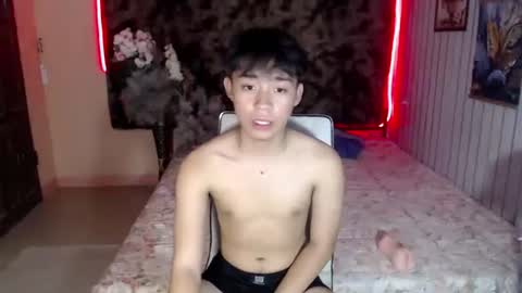 Snapshot of urfuckboy_sev chatting on 12/19/25, 08:10 just call me sev online show from 12/19/25, 08:10