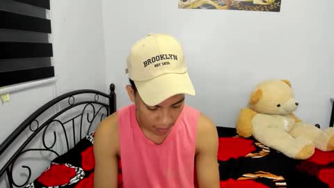 Snapshot of urfucker_vinz chatting on 03/18/26, 12:52 urfucker_vinz online show from 03/18/26, 12:52