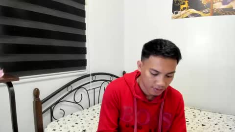 urfucker_vinz online show from 07/03/26, 12:22
