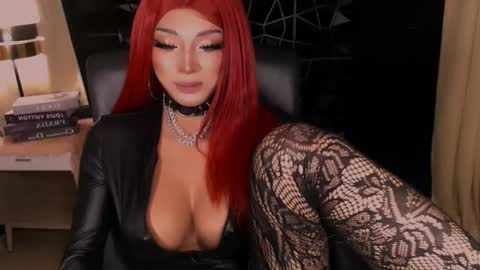 My bella 3 online show from 10/30/25, 03:13