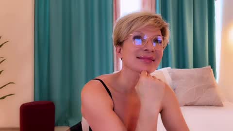 Jenny online show from 07/10/26, 11:57