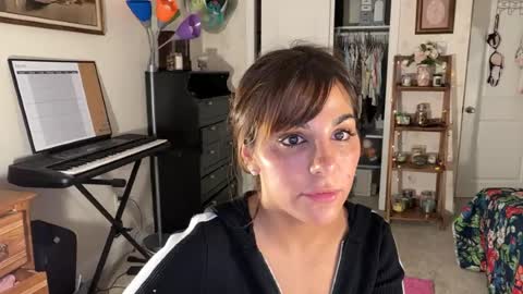 Snapshot of urgoddessmarla chatting on 08/04/26, 02:04 Goddess Marla online show from 08/04/26, 02:04