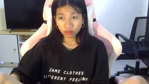 urhayumi_slut online show from 10/29/25, 03:03