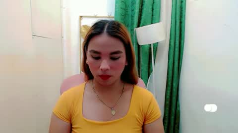 Snapshot of urhotdana chatting on 11/29/25, 09:45 Diane online show from 11/29/25, 09:45