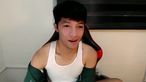 Snapshot of urhotethanxx chatting on 06/09/26, 11:27 Ethan online show from 06/09/26, 11:27