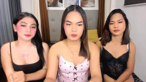 urhotgirl_sexyariela online show from 04/12/26, 06:35