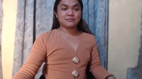 urhottie_bella online show from 02/12/26, 06:08