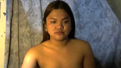 Snapshot of urhottie_bella chatting on 04/28/26, 09:25 urhottie_bella online show from 04/28/26, 09:25