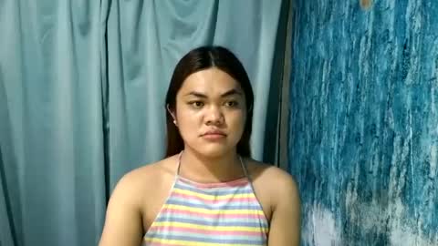 urhottie_bella online show from 06/17/26, 05:43