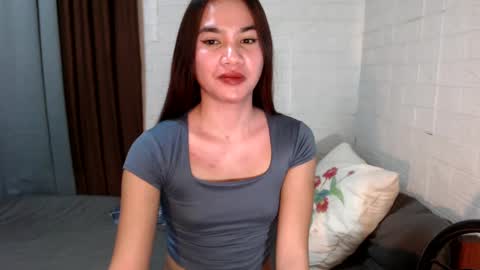 urhottylicious_cum online show from 02/04/25, 04:29