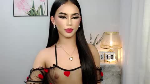 Snapshot of urlovelyangelts chatting on 12/09/24, 06:25 ANGEL online show from 12/09/24, 06:25