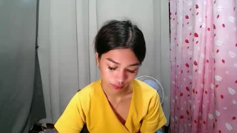 urloverjasmine_xx online show from 05/14/26, 12:06
