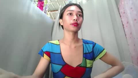 urloverjasmine_xx online show from 05/19/26, 12:05