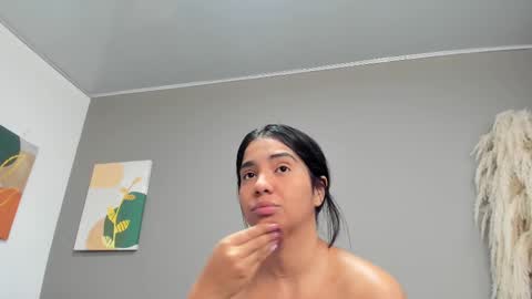 Love online show from 10/06/25, 12:52