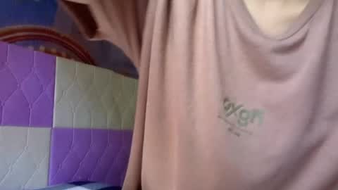 Snapshot of urlvelvypinoy chatting on 07/07/26, 04:59 Arney online show from 07/07/26, 04:59