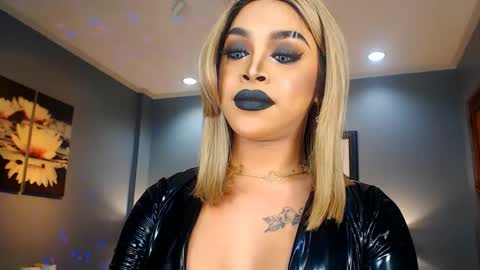 Snapshot of urmajestytyra chatting on 02/04/25, 03:00 UrMajestyTyra online show from 02/04/25, 03:00