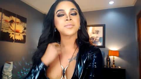 Snapshot of urmajestytyra chatting on 02/26/25, 03:53 UrMajestyTyra online show from 02/26/25, 03:53