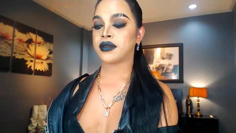 Snapshot of urmajestytyra chatting on 03/04/25, 06:47 UrMajestyTyra online show from 03/04/25, 06:47