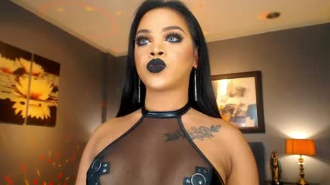 UrMajestyTyra online show from 05/02/26, 12:48
