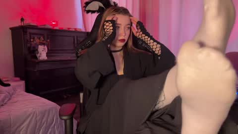 urmissalice online show from 02/19/25, 10:34