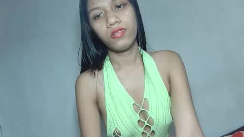 It me SHELLA  online show from 03/24/26, 07:35