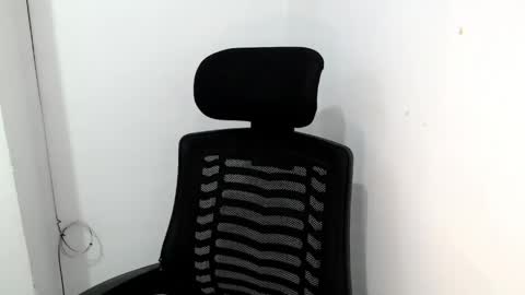 urmystical_sofie online show from 03/19/26, 07:07