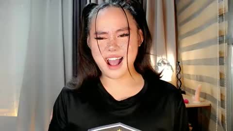 cecilia online show from 10/27/25, 02:54