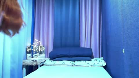 Snapshot of urnightmarets chatting on 09/27/25, 06:40 Rbabes online show from 09/27/25, 06:40