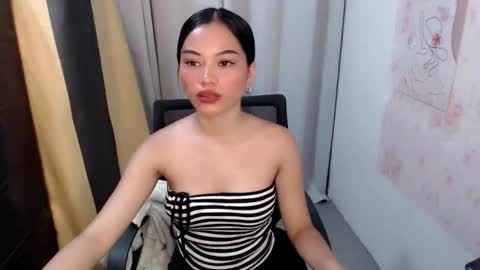 urpinay_christinexx online show from 04/13/26, 04:29