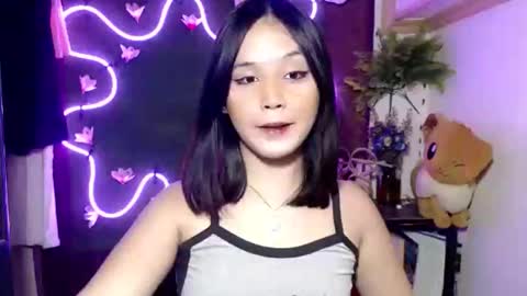 Pia online show from 10/20/25, 08:53