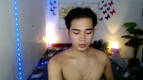 urpinoy_cummer online show from 04/18/26, 02:32