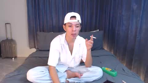 Mel online show from 01/20/25, 02:43