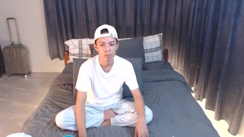 Mel online show from 01/20/25, 03:39