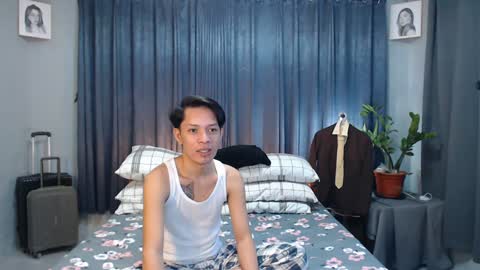 Mel online show from 02/26/25, 12:27