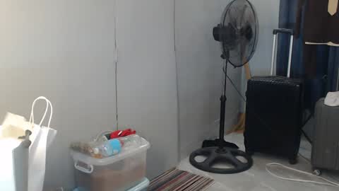 Mel online show from 03/05/25, 09:49