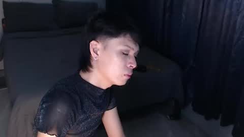 Mel online show from 09/27/25, 11:37