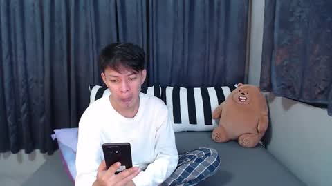 Mel online show from 11/05/25, 09:42