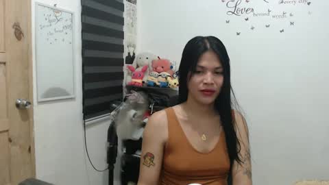 hi im kim online show from 01/12/25, 12:23
