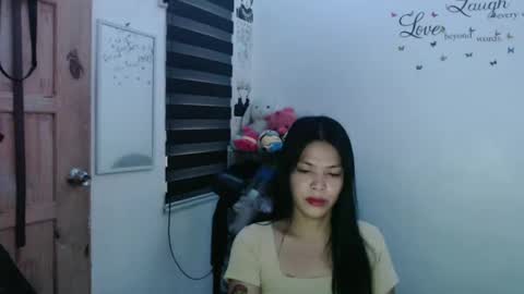 hi im kim online show from 02/09/25, 07:27