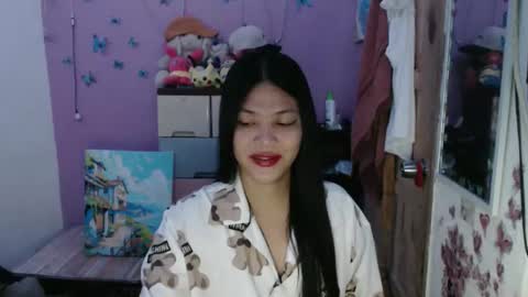 hi im kim online show from 04/21/26, 10:32