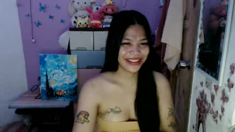 hi im kim online show from 06/25/26, 01:05