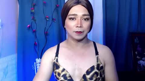 Snapshot of urqueen_cassandra chatting on 10/30/25, 07:21 BEA online show from 10/30/25, 07:21