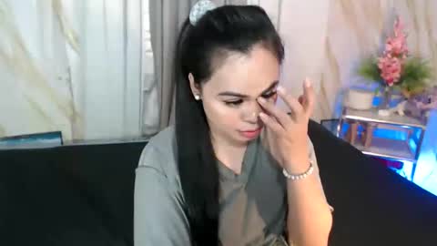 Snapshot of ursexybutt chatting on 02/21/25, 03:56 fiona online show from 02/21/25, 03:56